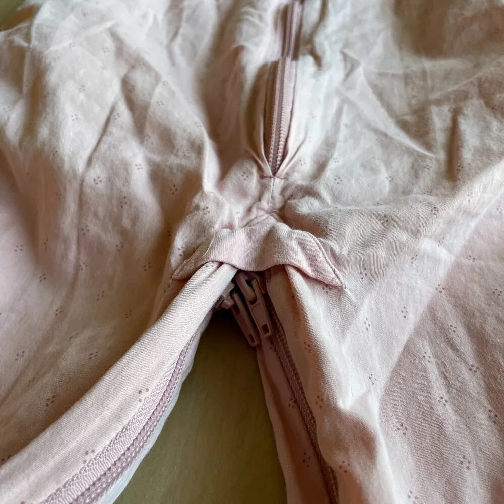 ErgoPouch Australia 100% Organic Cotton Sleep Suit Sack 0.3 TOG Berries‎ - 4-6Yr